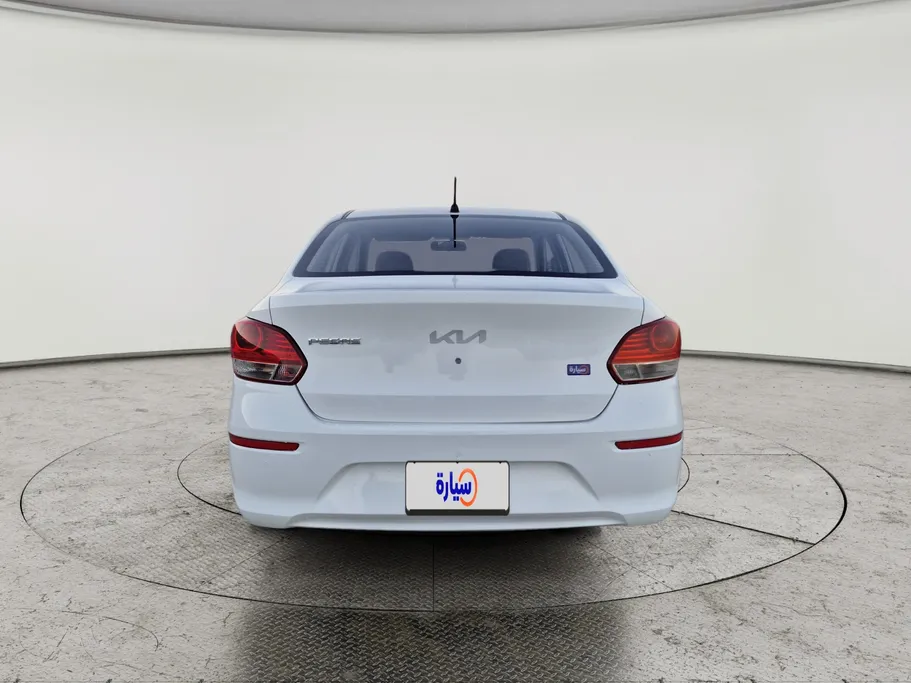 2022 Kia Pegas LX 