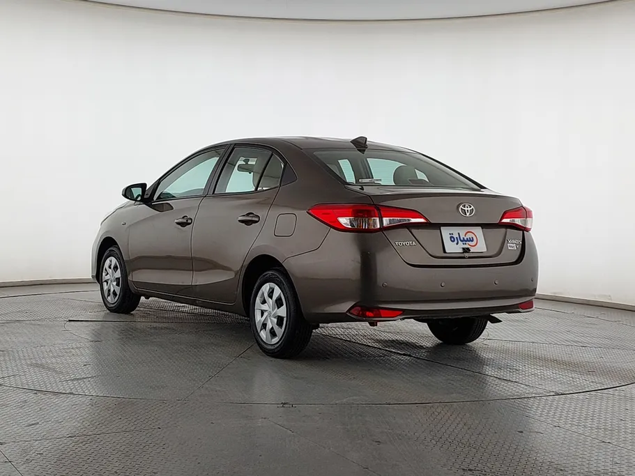 2021 Toyota Yaris  Y 