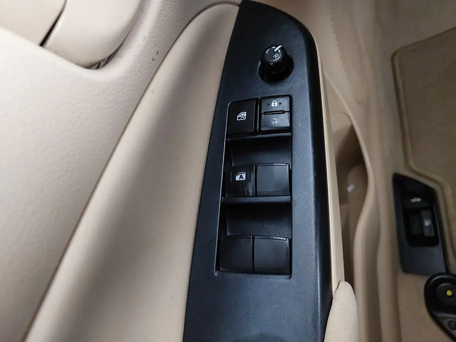 2021 Toyota Yaris  Y 