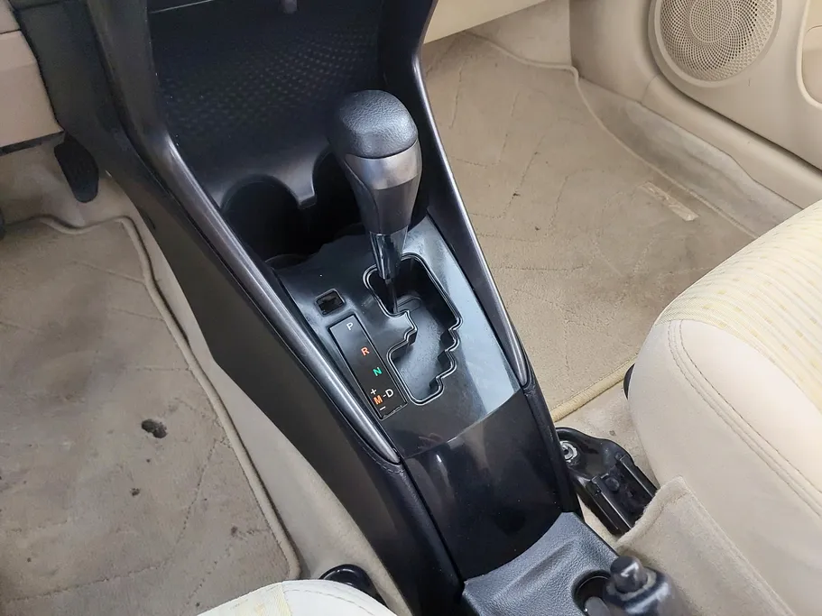 2021 Toyota Yaris  Y 