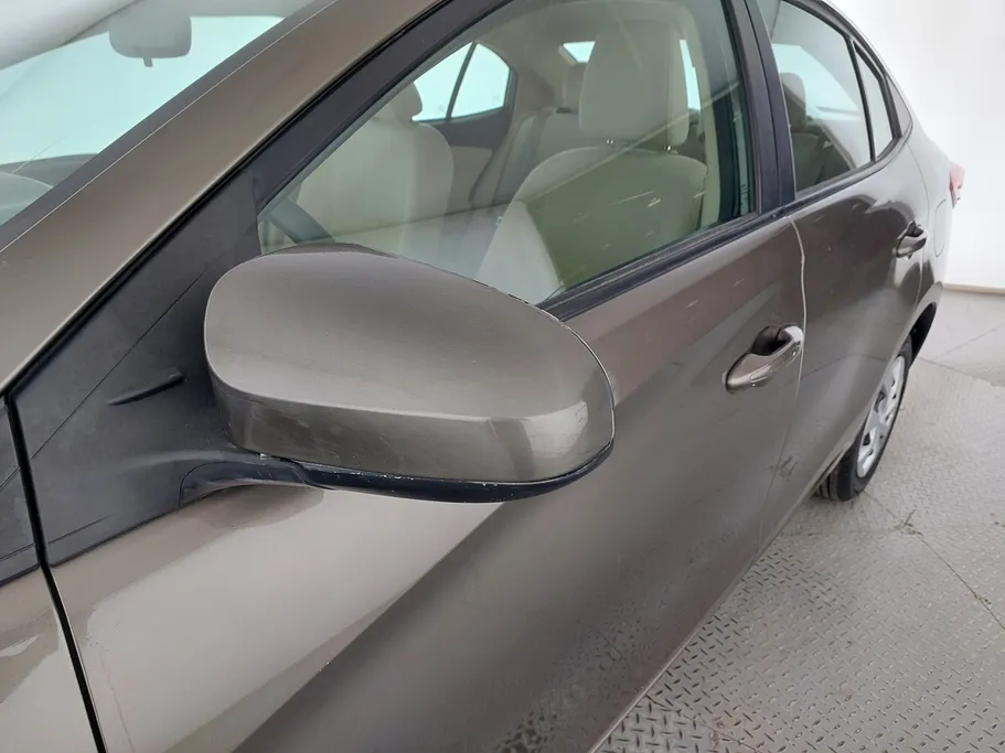 2021 Toyota Yaris  Y 