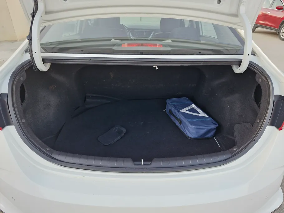 هيونداي اكسنت سمارت 2023 