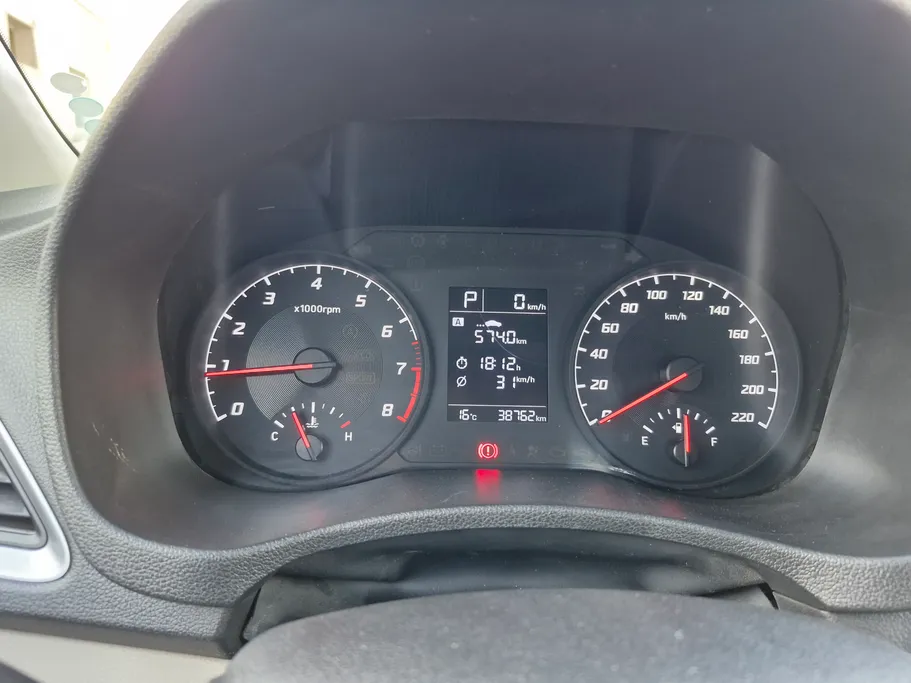 هيونداي اكسنت سمارت 2023 