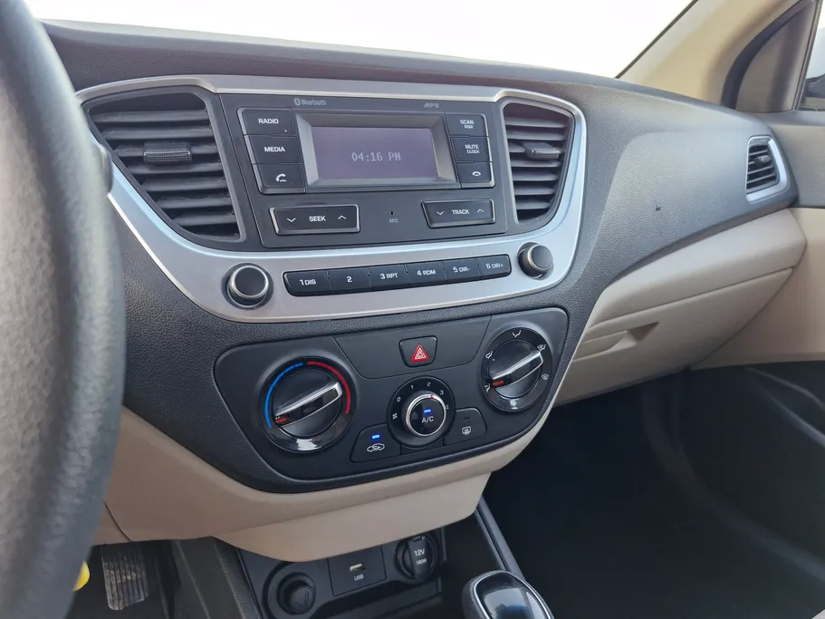 هيونداي اكسنت سمارت 2023 