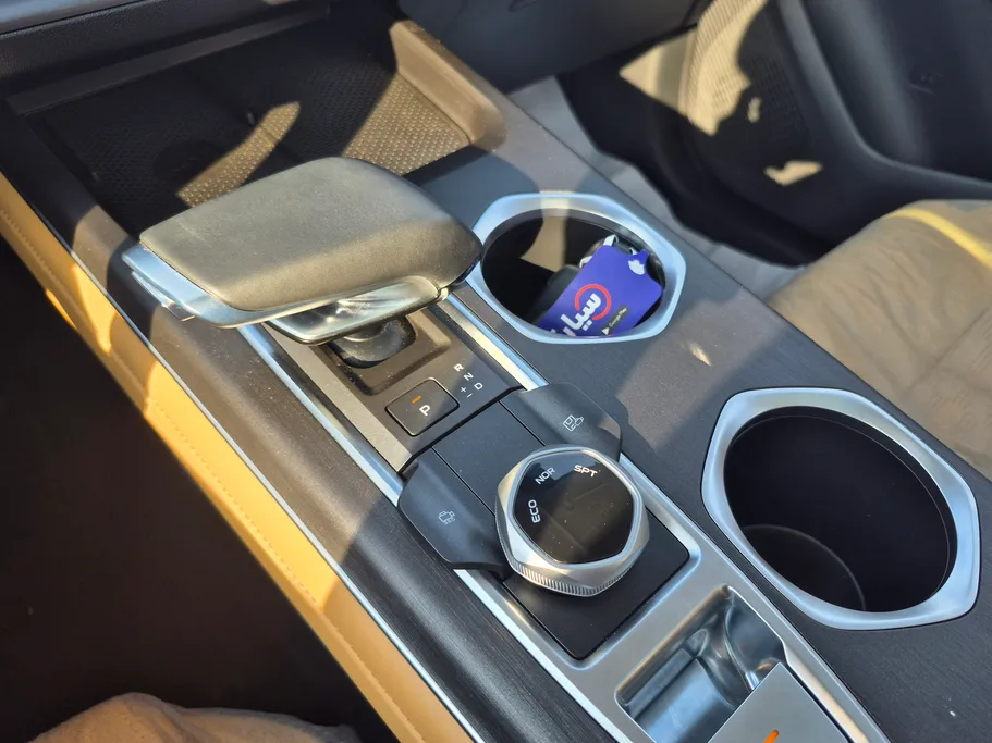 شانجان يونى اس إليت 2026 