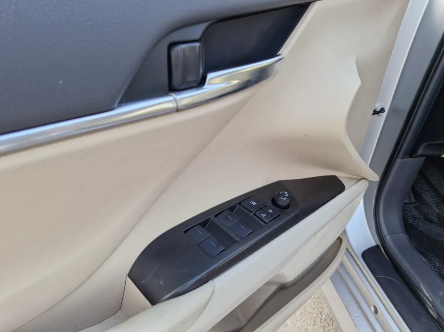 2021 Toyota Camry  LE 