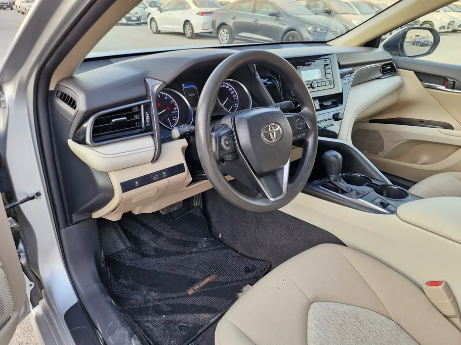 2021 Toyota Camry  LE 