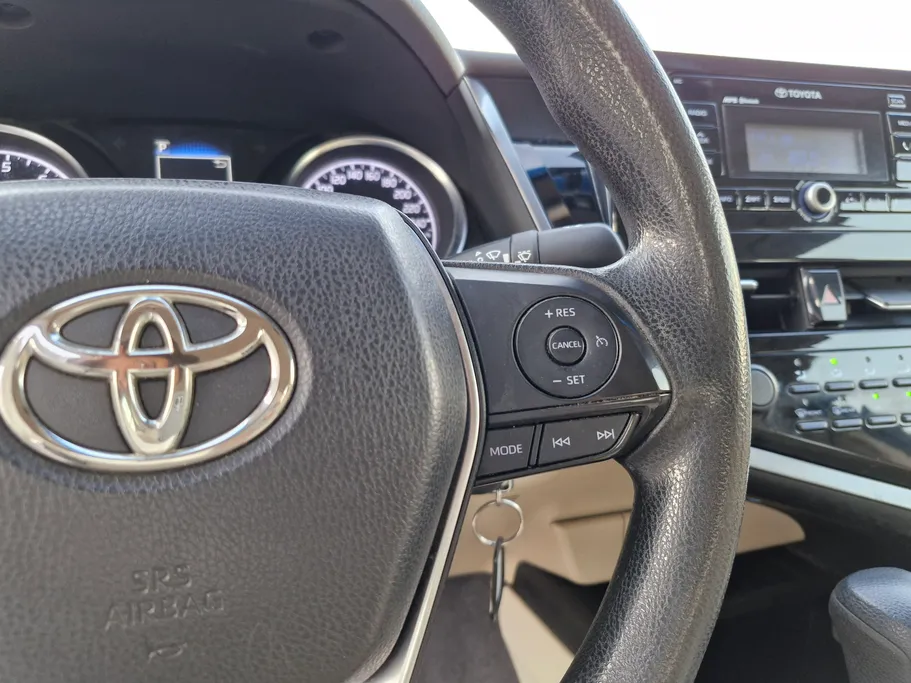 2021 Toyota Camry  LE 