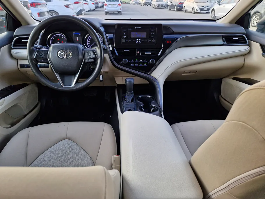 2021 Toyota Camry  LE 