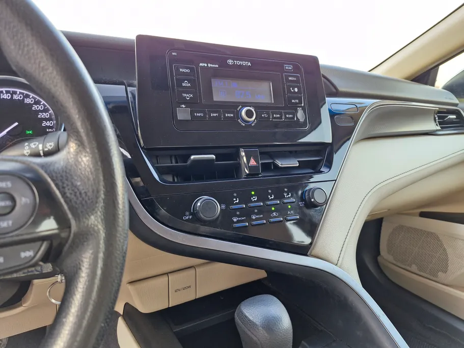 2021 Toyota Camry  LE 