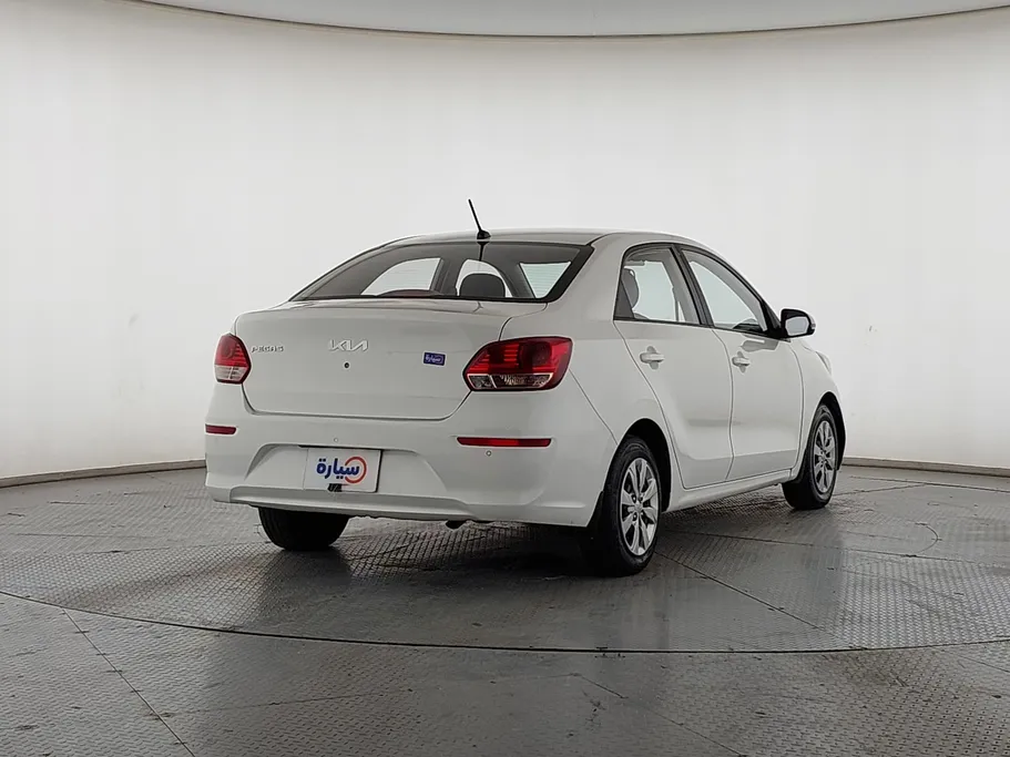 2022 Kia Pegas LX 
