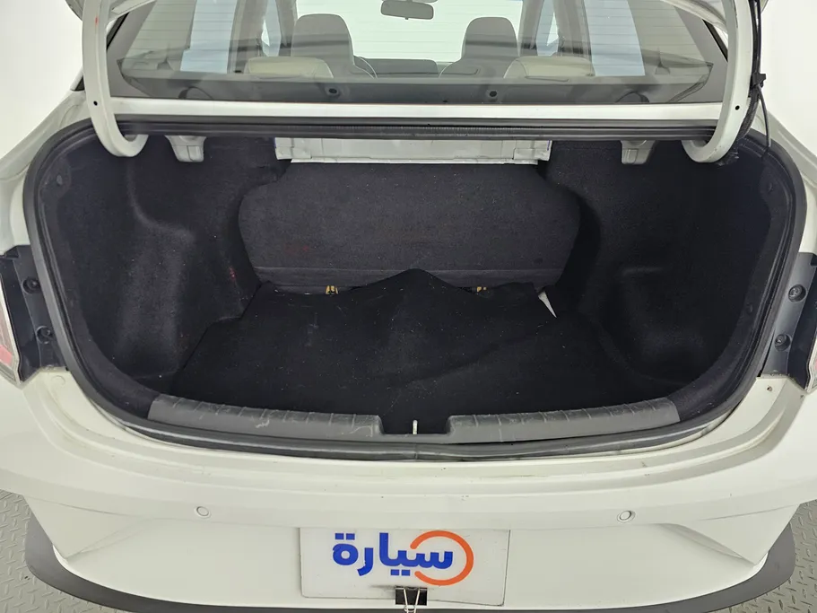 هيونداي Grand i10 فلييت 2023 