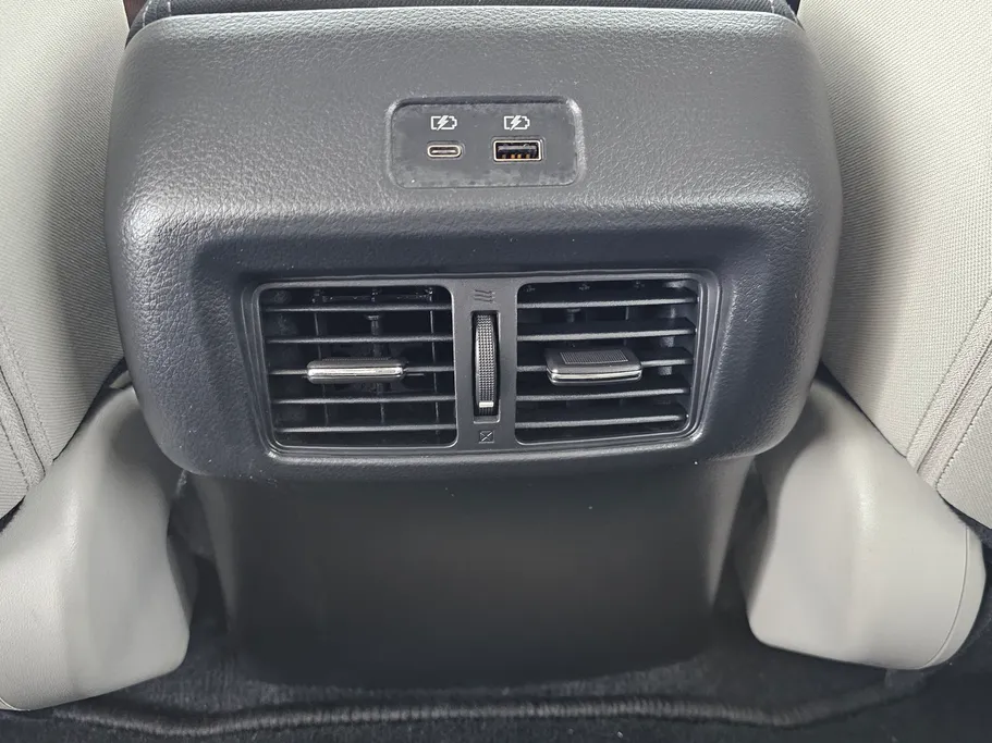 نيسان اكستيرا SE 2023 