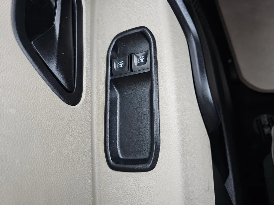 رينو داستر PE 2023 