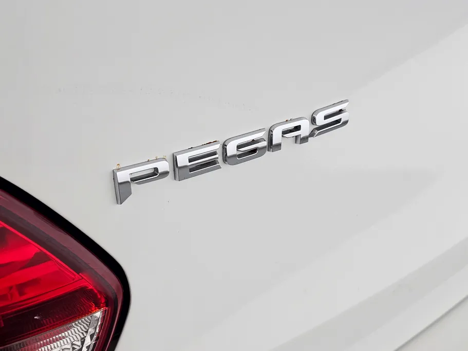 2022 Kia Pegas LX 