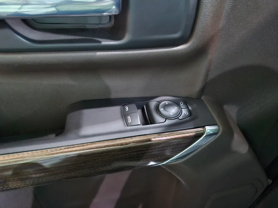 شفروليه سلفرادو Z71 2023 