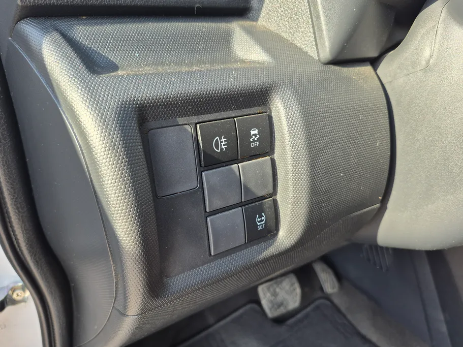 2024 Toyota Raize XLE 