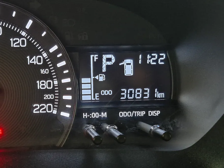 تويوتا يارس Y 2023 