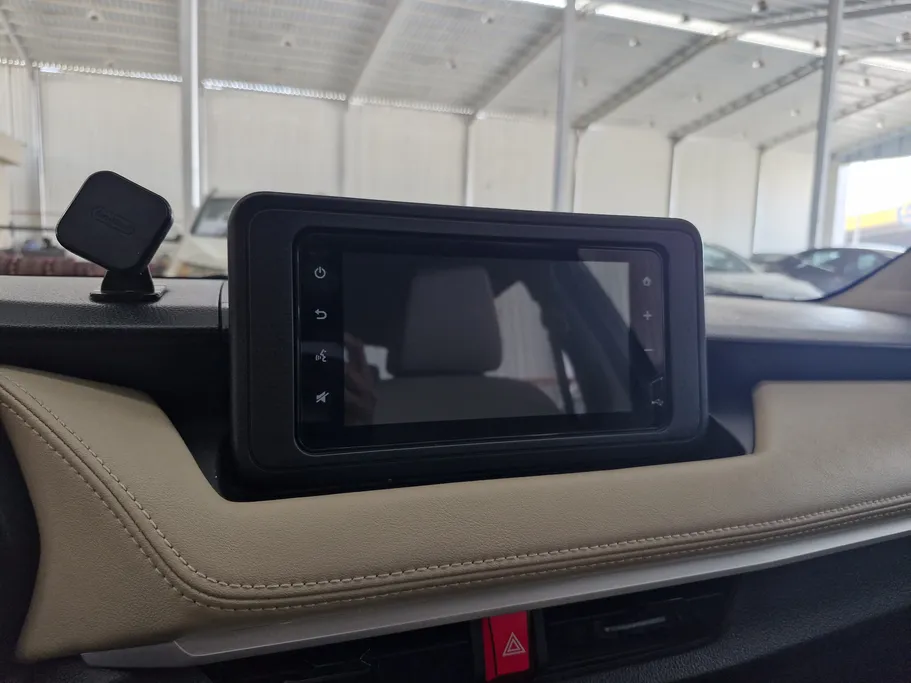 تويوتا يارس Y 2023 