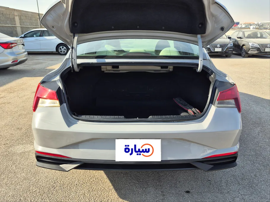 2022 Hyundai Elantra Fleet 