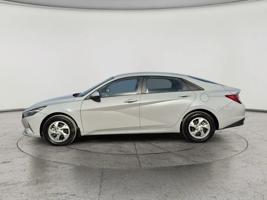 2022 Hyundai Elantra Fleet 
