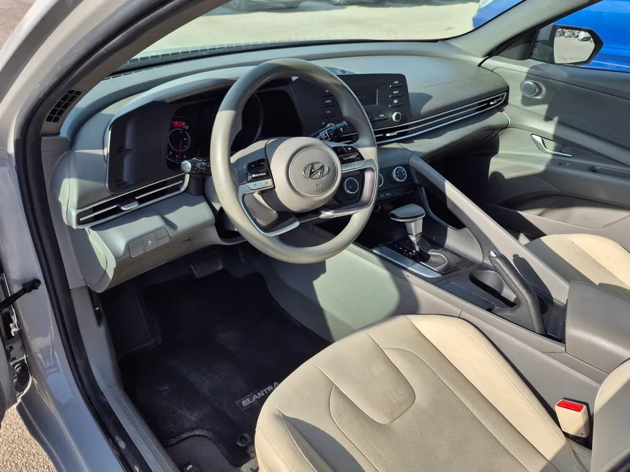 2022 Hyundai Elantra Fleet 