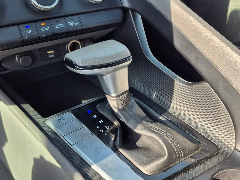 2022 Hyundai Elantra Fleet 