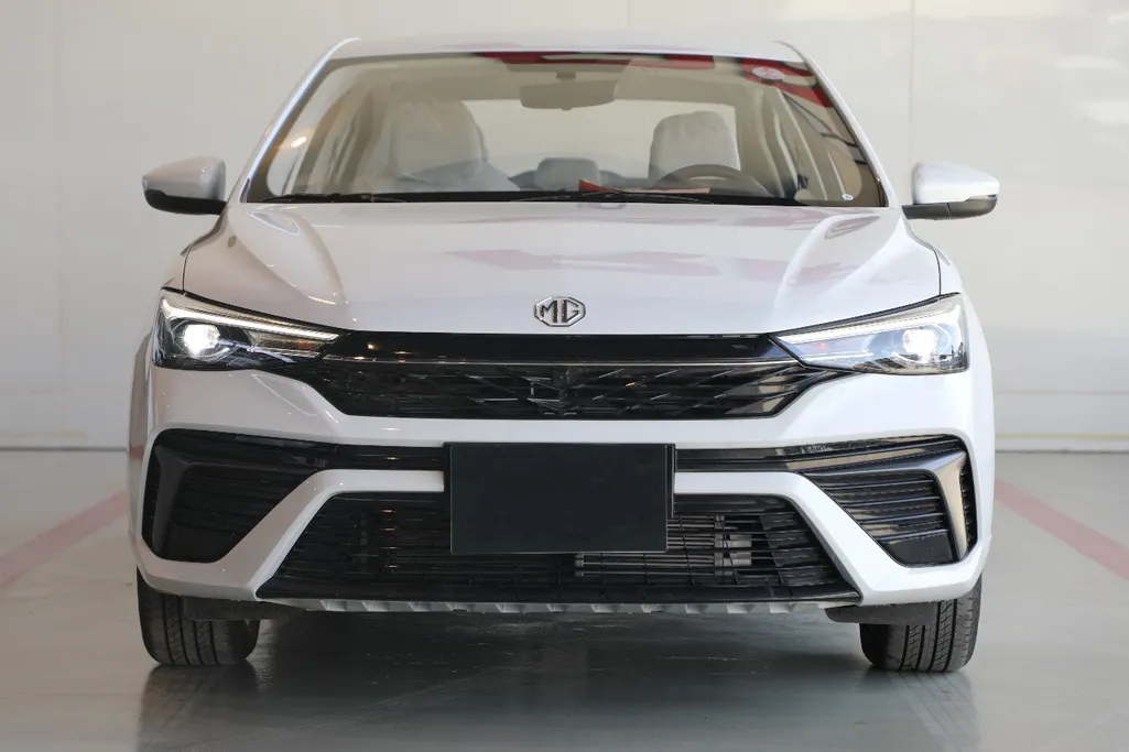 2025 MG 5 STD New Shape 