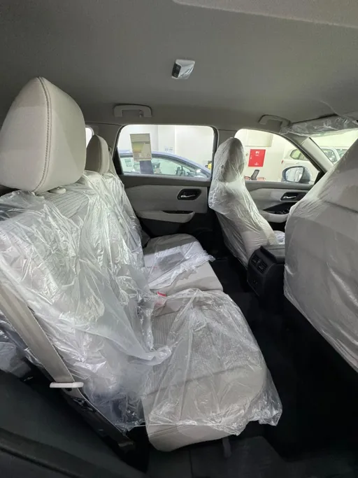 2025 Nissan Xtrail SV 