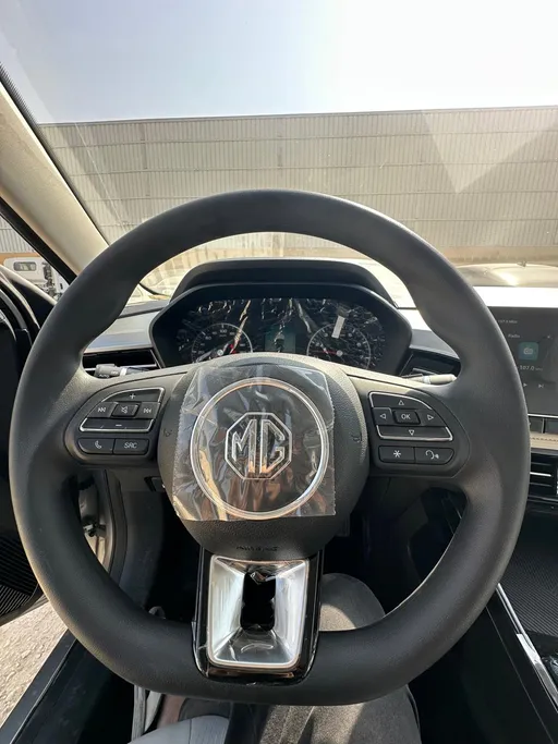 2025 MG 5 STD New Shape 