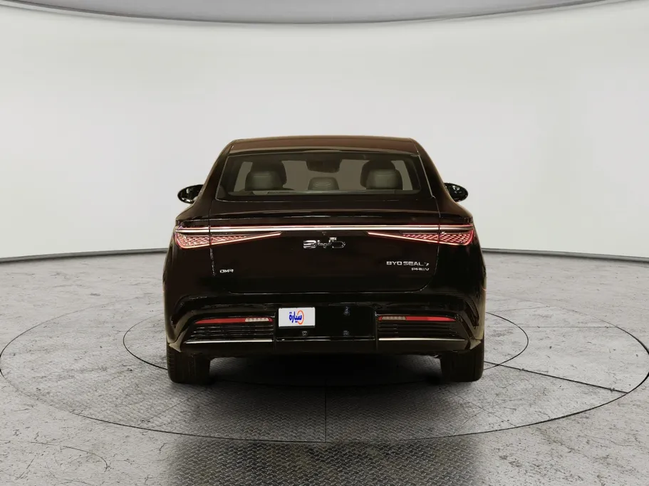 بي واي دي سيل 7 ديزاين 2026 