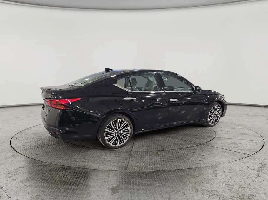 2026 Nissan Altima SV 