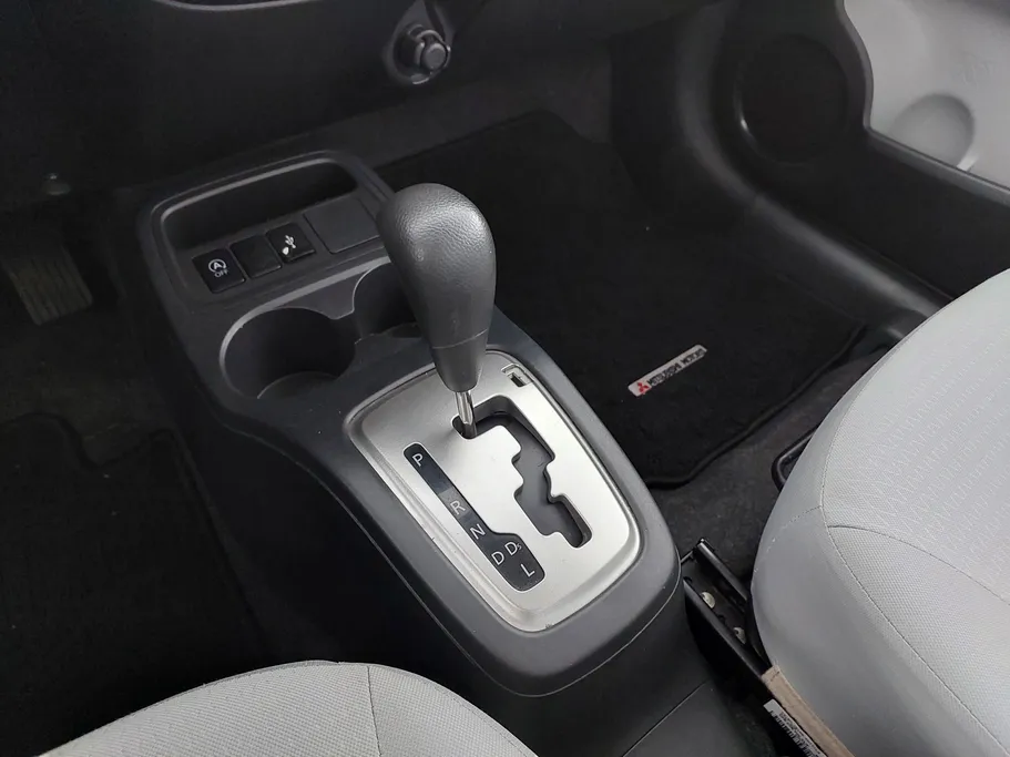 ميتسوبيشي اتراج L 2021 