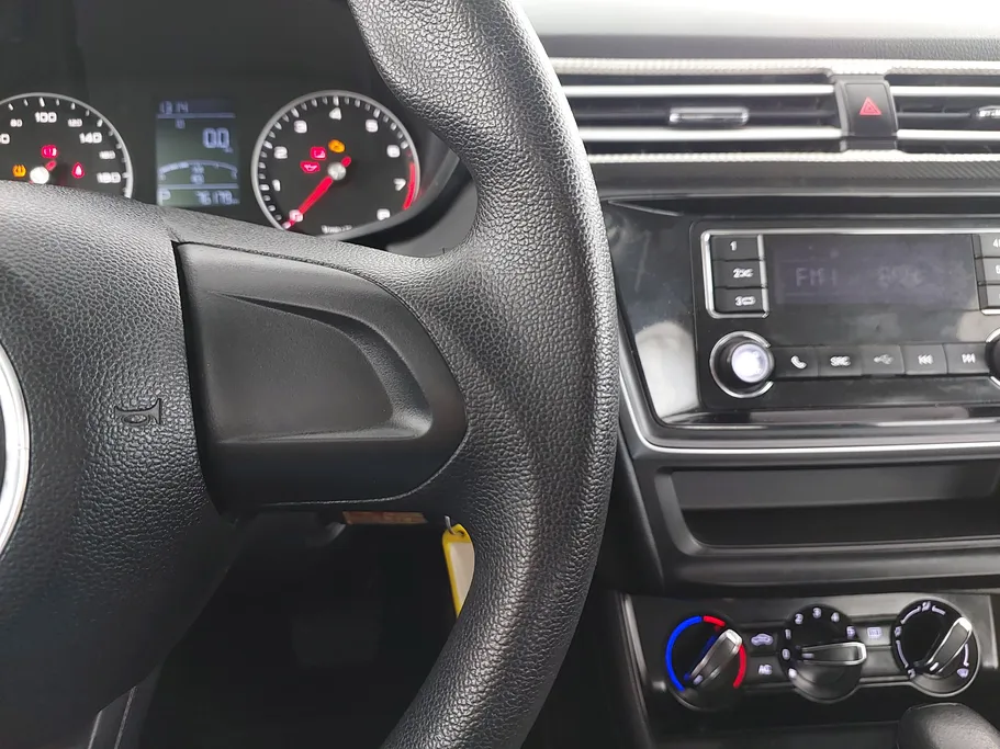 ام جي 5 STD 2022 