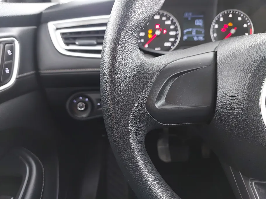 ام جي 5 STD 2022 