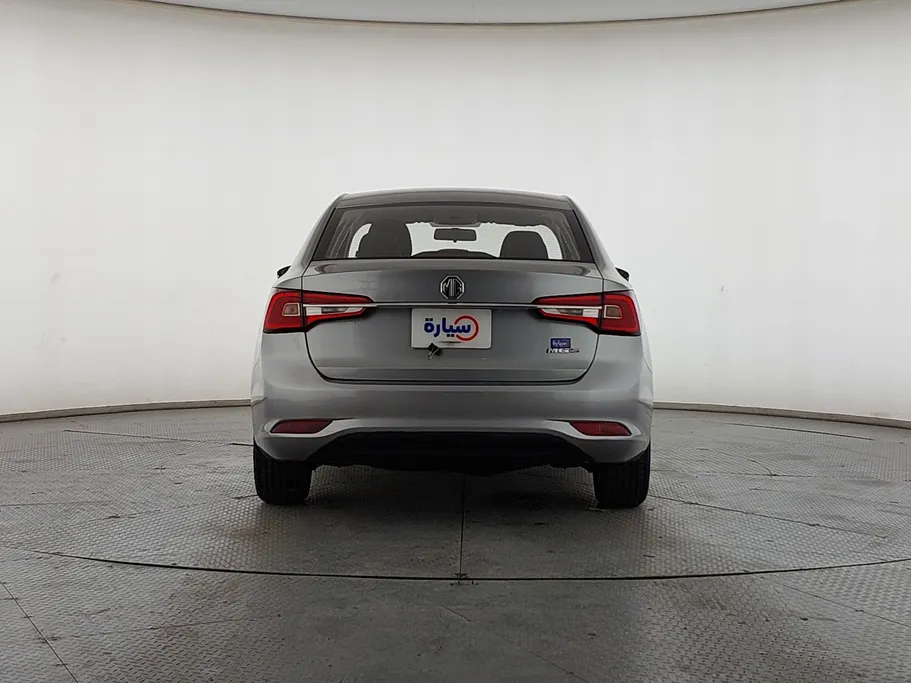 ام جي 5 STD 2022 