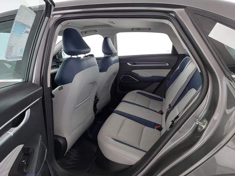 جيلي امجراند GF 2023 