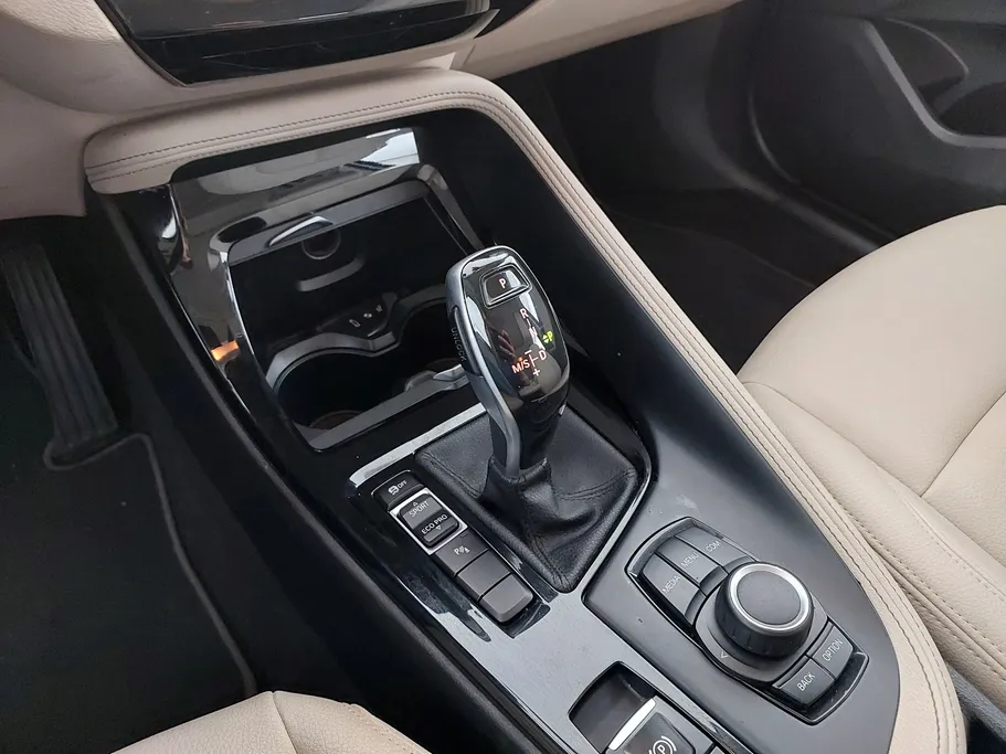 بي ام دبليو الفئة اكس X2 sDrive 20i 2022 