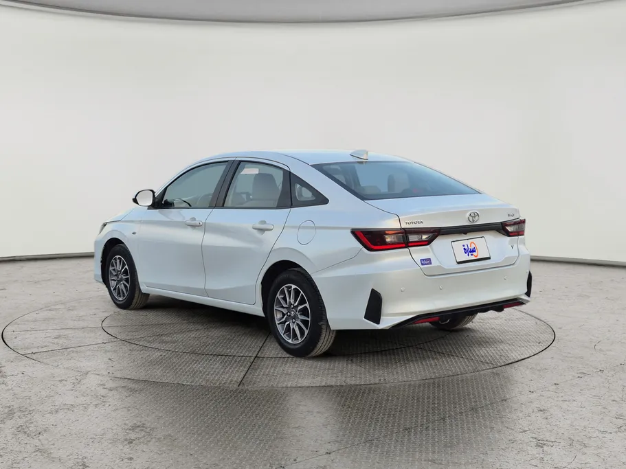 تويوتا يارس Y 2023 