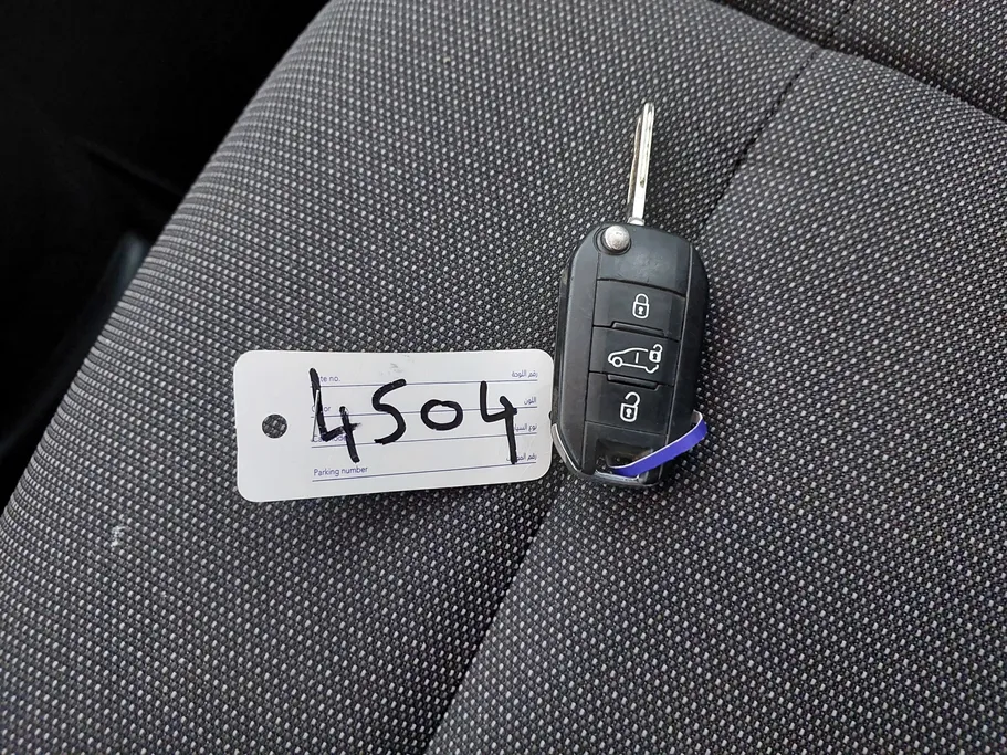 بيجو بارتنر Short van 2022 