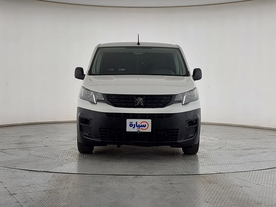 بيجو بارتنر Short van 2022 