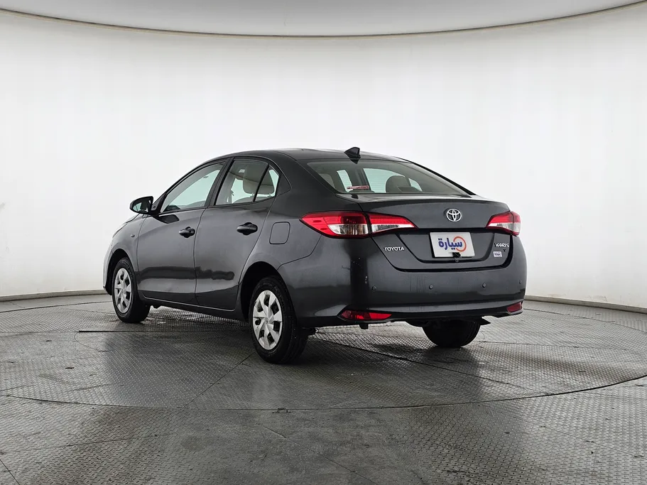 تويوتا يارس Y 2022 