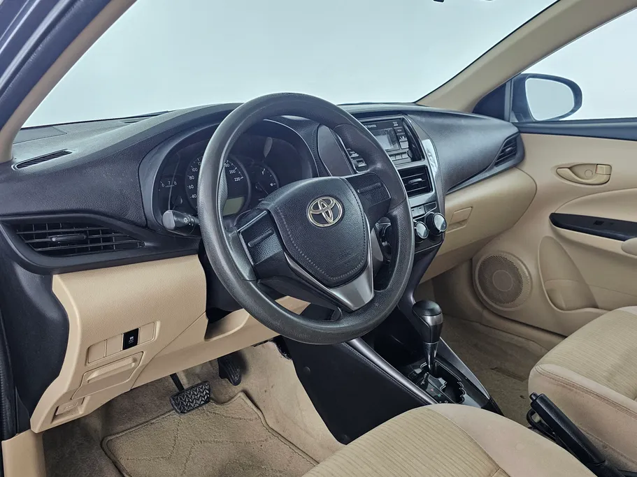 تويوتا يارس Y 2022 