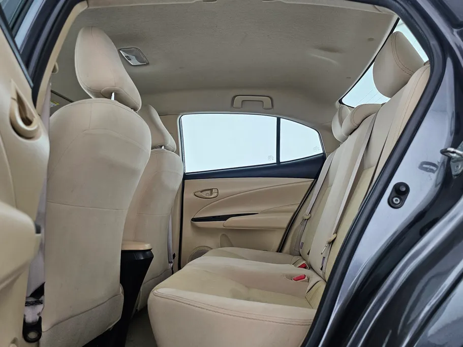 تويوتا يارس Y 2022 