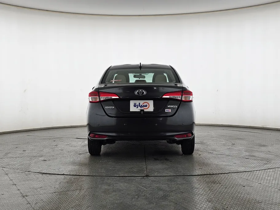 تويوتا يارس Y 2022 