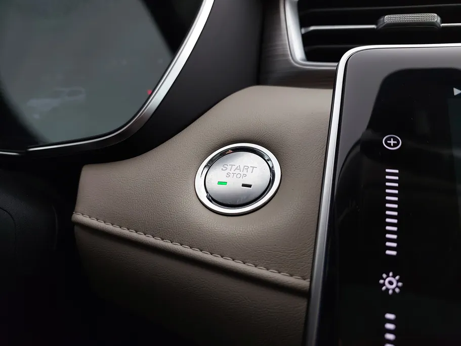 ام جي RX5 LUX 2023 