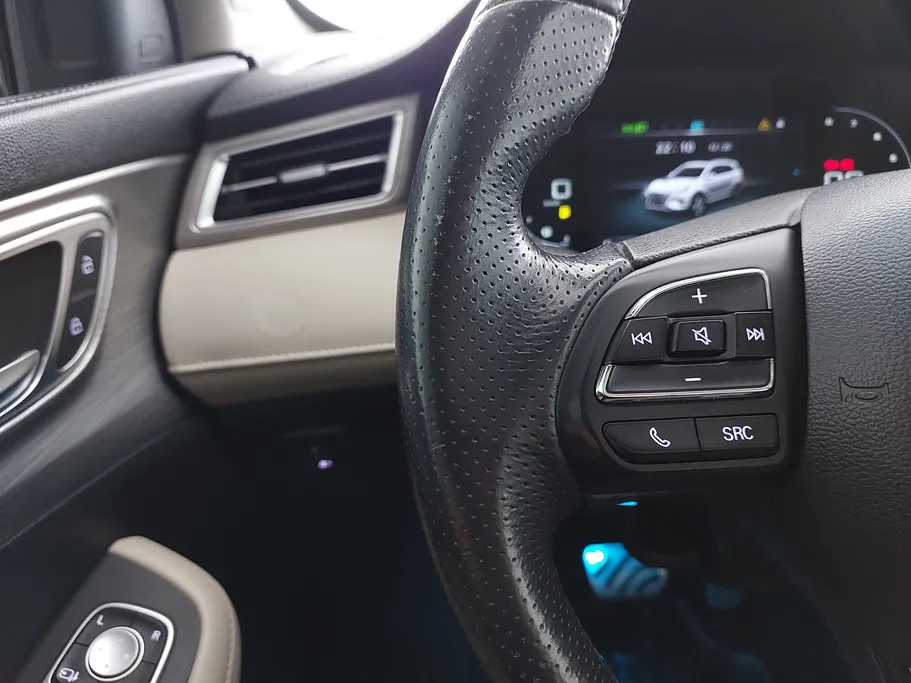 ام جي RX5 LUX 2023 