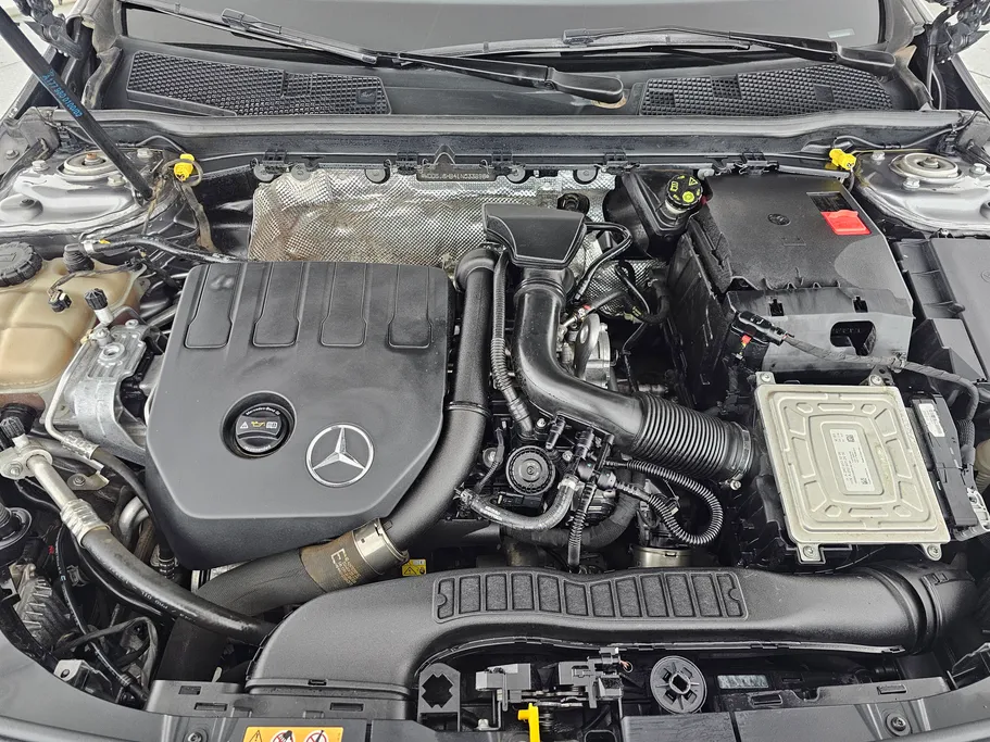 2020 Mercedes CLA 200 