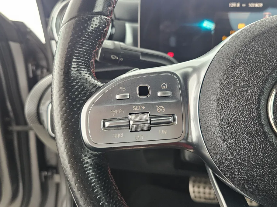 2020 Mercedes CLA 200 