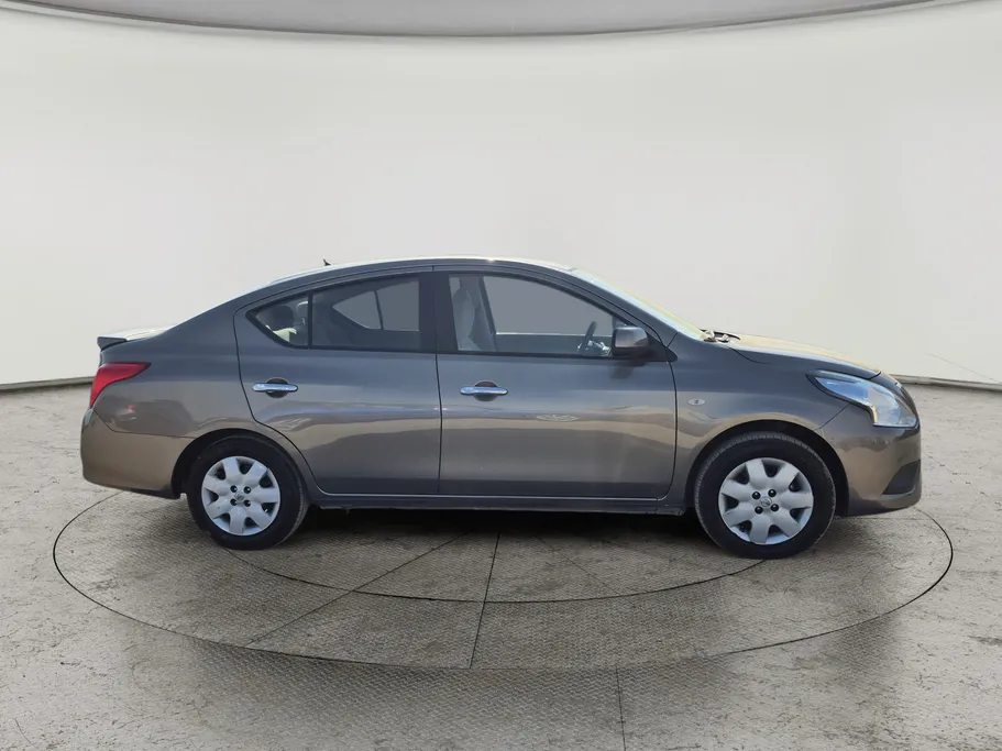 2022 Nissan Sunny Classic 